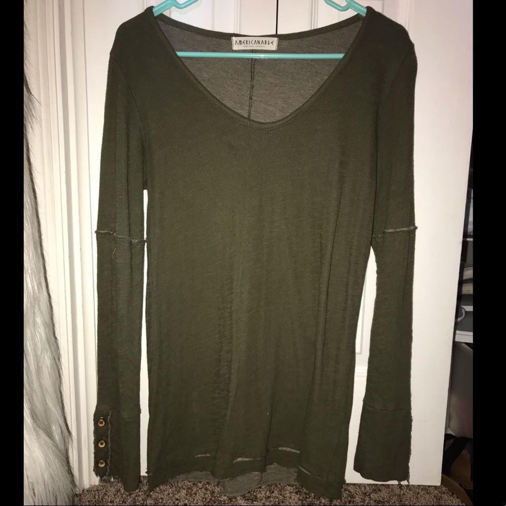 Long sleeve shirt
